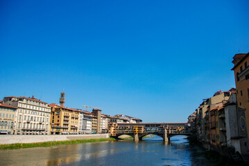 Obraz premium イタリア・フィレンツェ：歴史とロマンが息づく世界遺産の街の風景写真