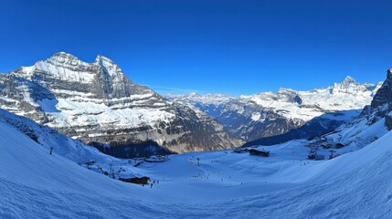 Naklejka premium Majestic Snow-Covered Mountain Landscape in Winter
