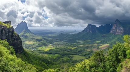 Fototapeta premium Stunning Mountain Landscape Under Dramatic Sky