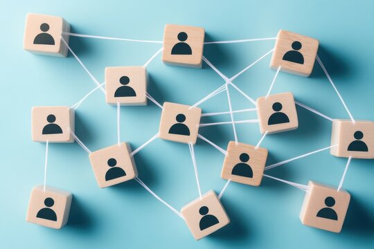 Connect people effectively through visual networks to enhance collaboration