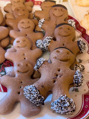heap of gingerbread man cookies for Christmas 