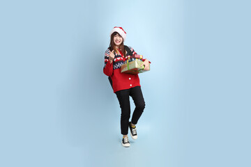 Woman wearing Santa hat