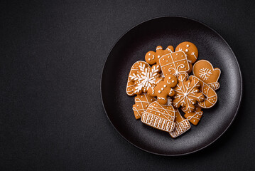Delicious gingerbread cookies with honey, ginger and cinnamon