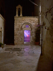 A walk in the old center of Polignano A Mare