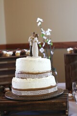 Wedding Cake Topper Simple