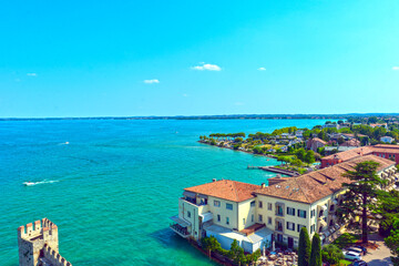 Die Altstadt von Sirmione am Gardasee