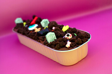 Pastel de chocolate estilo hallowen para recetarios de postres