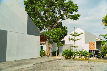 A public housing complex for underprivileged people that is small in size but has aesthetic shapes and colors, and the environment is comfortable