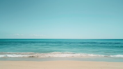 Obraz premium Clean and unembellished view of a minimalist beach holiday experience