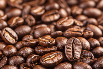 Naklejka premium Rich coffee beans with intense textures and earthy tones
