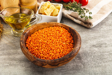 Raw red lentil for cooking