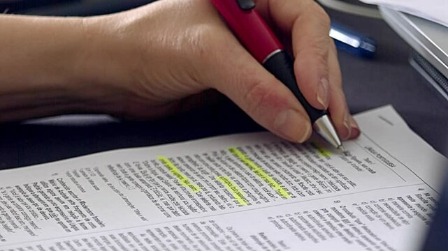 Writing implement, essay, paragraph analysis, statement communication