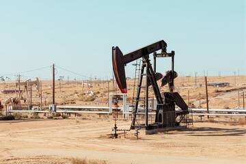 refinery, oil and natural gas extraction, drilling pumps