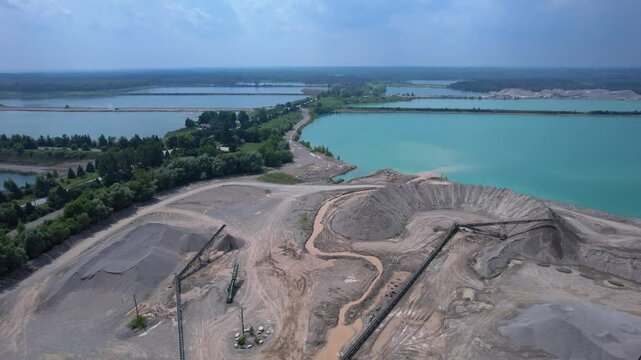 St Marys CBM Aggregates South aberfoyle pit. Building materials supplier in Cambridge, Ontario, Canada. Leading supplier of stone, sand and gravel used to support new construction.