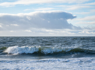 North Sea wave resembling cloud in the sky