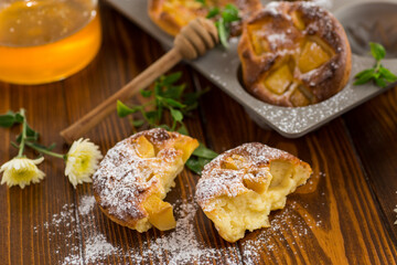 cooked cottage cheese muffins with quince and honey