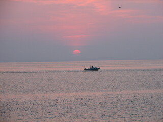Fototapeta premium Sunset over the Atlantic Ocean
