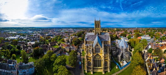 Obraz premium View of Lincoln Cathedral, a Church of England cathedral in Lincolnshire, England