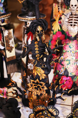 Catrinas para la venta, adorno y decoración en Capula Michoacán. Hechas a mano, Catrinas noche de muertos Mexico