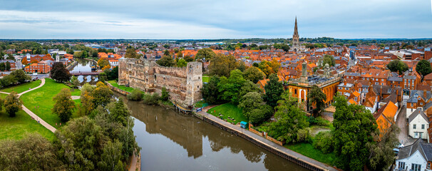 Aerial view of Newark-on-Trent, a market town and civil parish in the Newark and Sherwood district in Nottinghamshire, England © Alexey Fedorenko