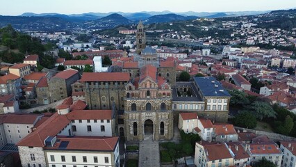 Obraz premium drone photo Le Puy-en-Velay cathedral france europe