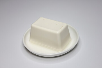 豆腐（Tofu）: 日本の伝統的な豆製品