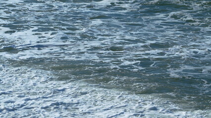Fototapeta premium Waves Crushing In To Shore. Amazing Sea Surf Washing Tropical Scenic Shoreline. Slow motion.
