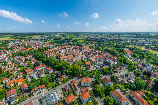 Schrobenhausen, bekannt durch den Spargelanbau im n&ouml;rdlichen Oberbayern im Luftbild