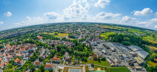Ausblick auf die Kreisstadt Schrobenhausen im oberbayerischen Paartal