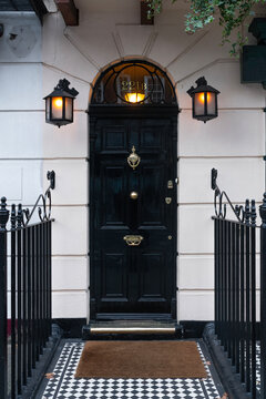 Entrance door to 221b Baker Street in London, home of fictional detective Sherlock Holmes