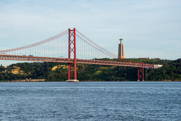 Ponte 25 de Abril in Lissabon