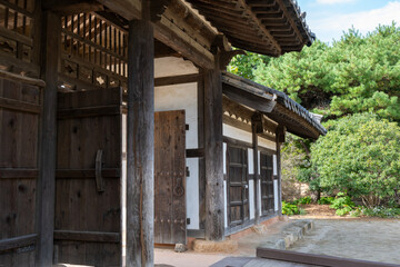 Korean Traditional House Scenery in Autumn