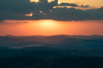 Obraz premium sunset over the mountains