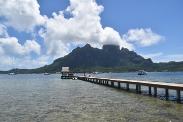 The white sand beaches and green backdrop on Bora Bora, French Polynesia