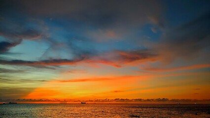ATARDECER - AMANECER NARANJA
