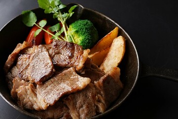 カルビ　焼肉　黒毛和牛　国産牛　野菜