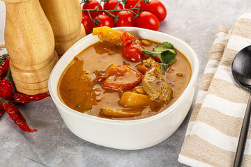 Yellow Thai curry with beef
