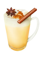 Eierpunsch mit Zimt und Anis Hintergrund transparent PNG cut out   Eggnog