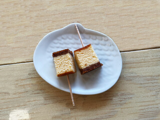 一口サイズのチーズケーキ