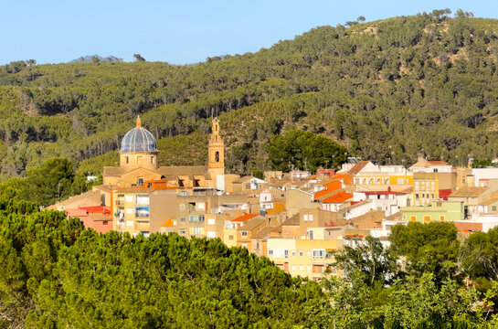 Navaixes town, Navajas Castell&oacute;n, Spain. Rural landscape. Buildings and houses in city. Town at mountain. Town at Mountains hills. Residential buildings and Houses in countryside at farm field.