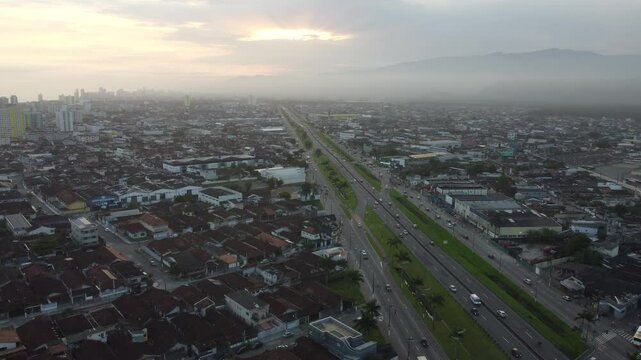  EXPRESSA PG - FIM DE TARDE - MOV LATERAL