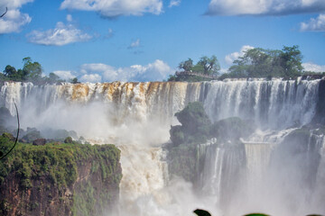Naklejka premium Panoramic view of Iguazu Falls on a sunny day, Misiones, Argentina