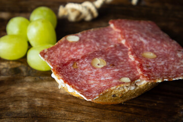 essen, fleisch, mahl, wurst, teller, abendessen, frühstück, salami, frisch, feinschmecker, brotzeit, sandwich, lunch, scheibe