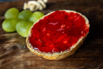 essen, brot, brotzeit, süss, konfitüre, frühstück, erdbeer, frisch, teller