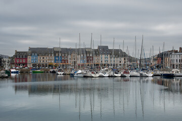 Fototapeta premium Le port de Paimpol en Bretagne - France