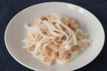 貝柱のほぐし身と大根のサラダ