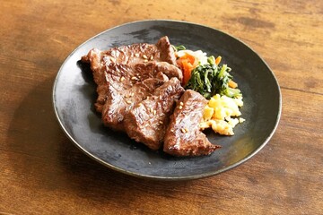 牛ハラミ　焼肉　牛肉