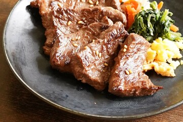 牛ハラミ　焼肉　牛肉