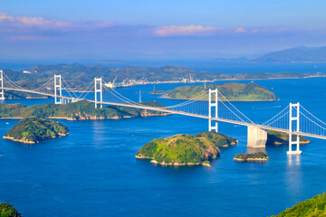 亀老山展望公園からの眺望・来島海峡大橋（愛媛県・今治市）