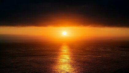 Obraz premium A big sun rises under the dark sky